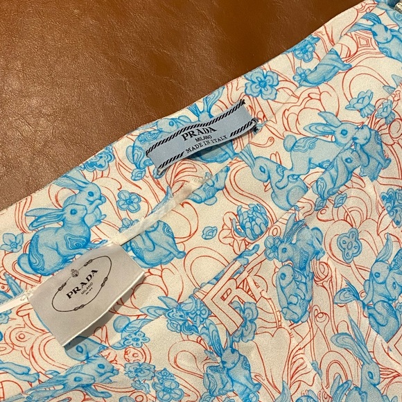 Prada Rabbit Print Shorts - Picture 3 of 5